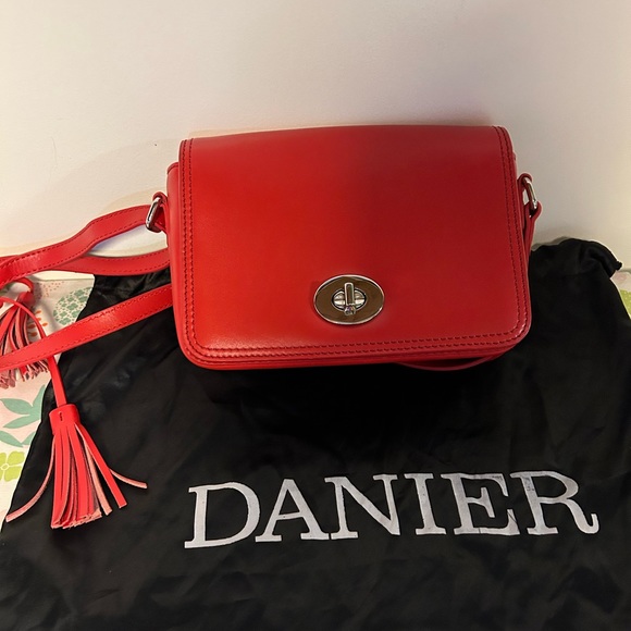 Danier small leather purse - Picture 3 of 5